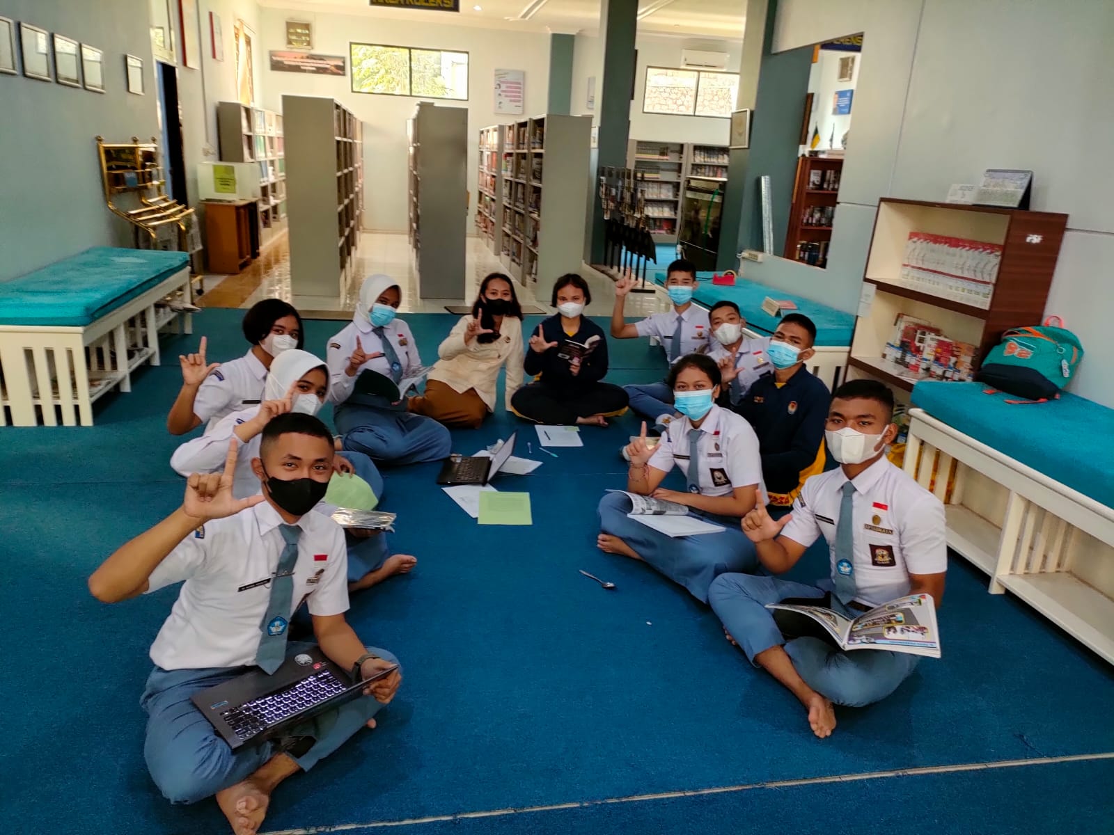 SOBAT PUSTAKA