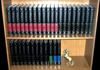 THE NEW ENCYCLOPEDIA BRITANNICA